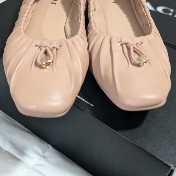 Coach Eleanor Flats - Picture 3 of 6
